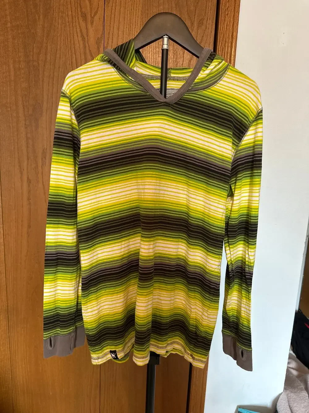 Mambo Australia Mens XL Striped Long Sleeve Hoodie Knit Y2K Retro Surf Shirt